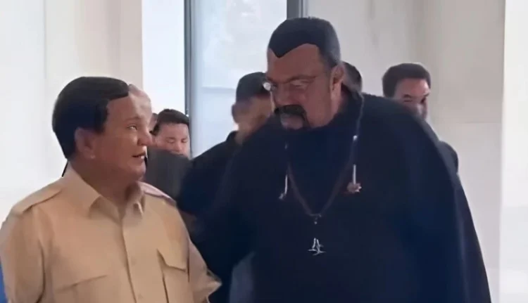 Prabowo Subianto Tak Sengaja Bertemu Steven Seagal di Jakarta