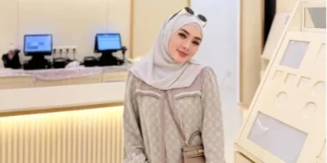 Shella Saukia, yang dikenal sebagai Crazy Rich Aceh, memenuhi panggilan klarifikasi dari penyidik Polda Metro Jaya pada Kamis, 29 Mei 2025
