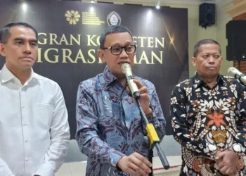 Menteri P2MI Ajak Warga Jateng Bekerja ke Luar Negeri