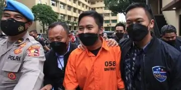Doni Salmanan: Dari Influencer Mewah ke Tersangka Penipuan Binary Option