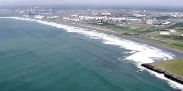 Jepang Diterpa Gelombang Tsunami