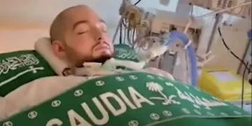 Pangeran Alwaleed bin Khaled bin Talal meninggal dunia setelah koma selama 19 tahun akibat kecelakaan di London. Salat jenazah dilaksanakan di Riyadh, diumumkan langsung oleh sang ayah, Pangeran Khaled bin Talal