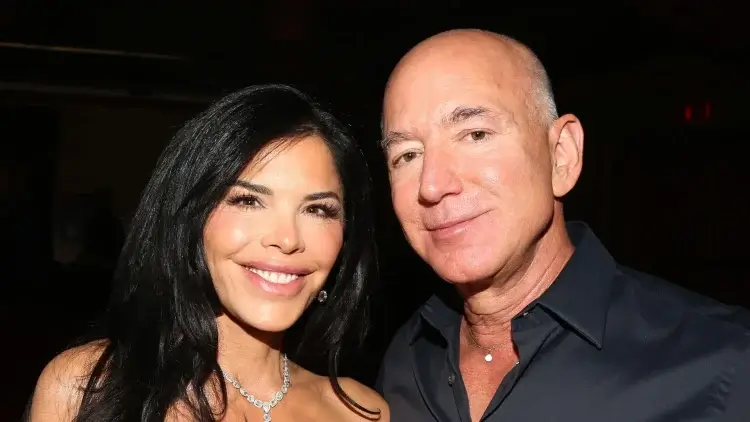 Jeff Bezos Bangun Rumah Rp2,8 Triliun di Beverly Hills