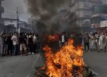 Parlemen Nepal Dibakar Ribuan Demonstran, PM KP Sharma Oli Lengser di Tengah Gelombang Protes